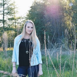 Meet your Posher, Brooke